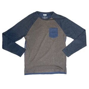 Levi’s Long Sleeve